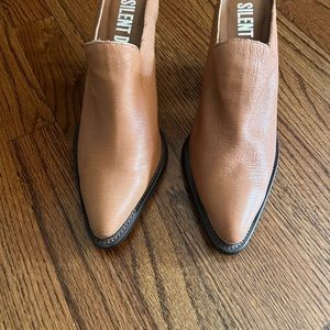 Anthropologie Bootie size 40